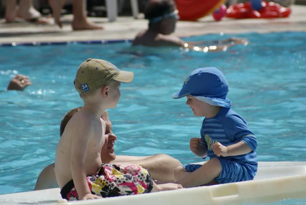 Whispering Sands Kusadasi Aparthotel