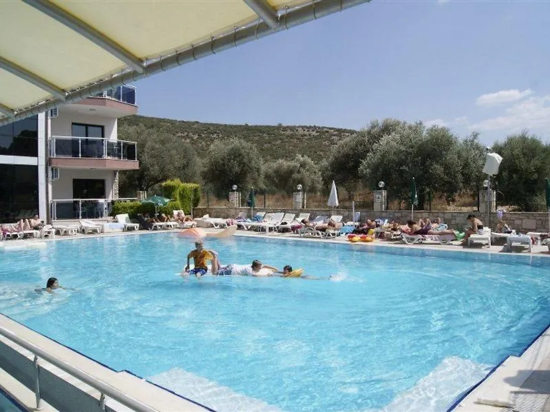 Whispering Sands Kusadasi 3*,