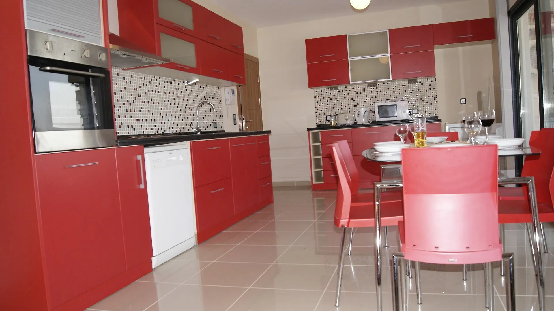 Whispering Sands Kusadasi Aparthotel